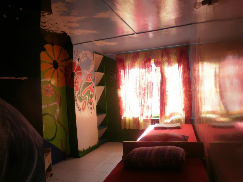 Neverland Hostel Стамбул Номер фото
