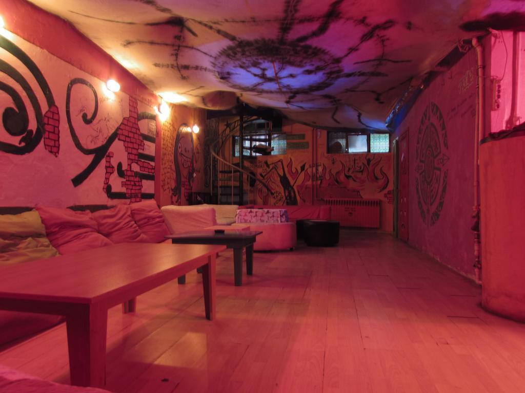 Neverland Hostel Стамбул Экстерьер фото