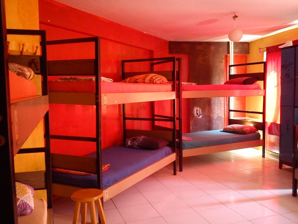 Neverland Hostel Стамбул Экстерьер фото