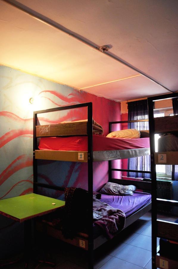Neverland Hostel Стамбул Экстерьер фото